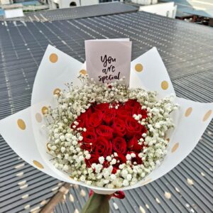 RED ROSES WITH BABY BREATHS
