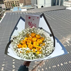 YELLOW ROSES WITH GYPSO