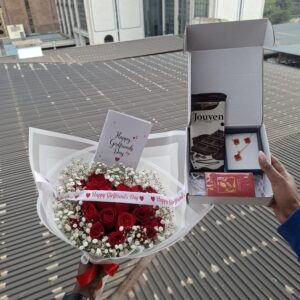 GIRLFRIEND'S DAY